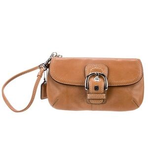 Coach Camel Leather Wallet Wristlet Classic Small Leather Pouch Tan Wristlet